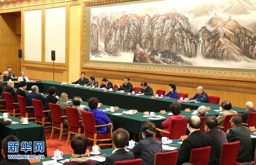 习近平主持召开文艺座谈会:文艺不能当市场奴隶