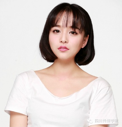 学生马雨彤亮相央视《校花与学神》节目