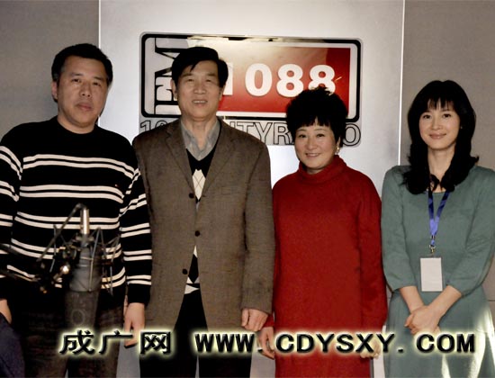 《一一向前冲》剧组在我院开展拍摄活动