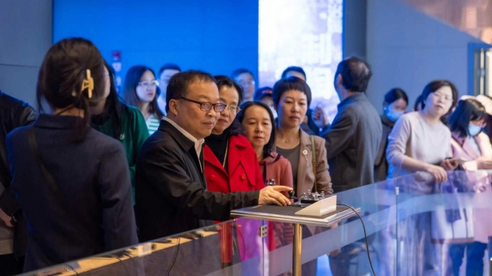 四川大学教务处及艺术学院、公共管理学院等学院领导专家一行到我校参观交流